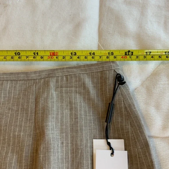 NWT CALVIN KLEIN Pinstripe Pencil Skirt - Picture 10 of 12